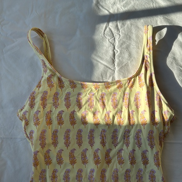 J CREW x SZ Blockprint Yellow One Piece Swimsuit Size 8 - Picture 2 of 5